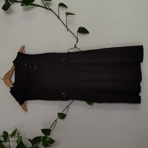 Black Sleeveless Dress (with pockets!)